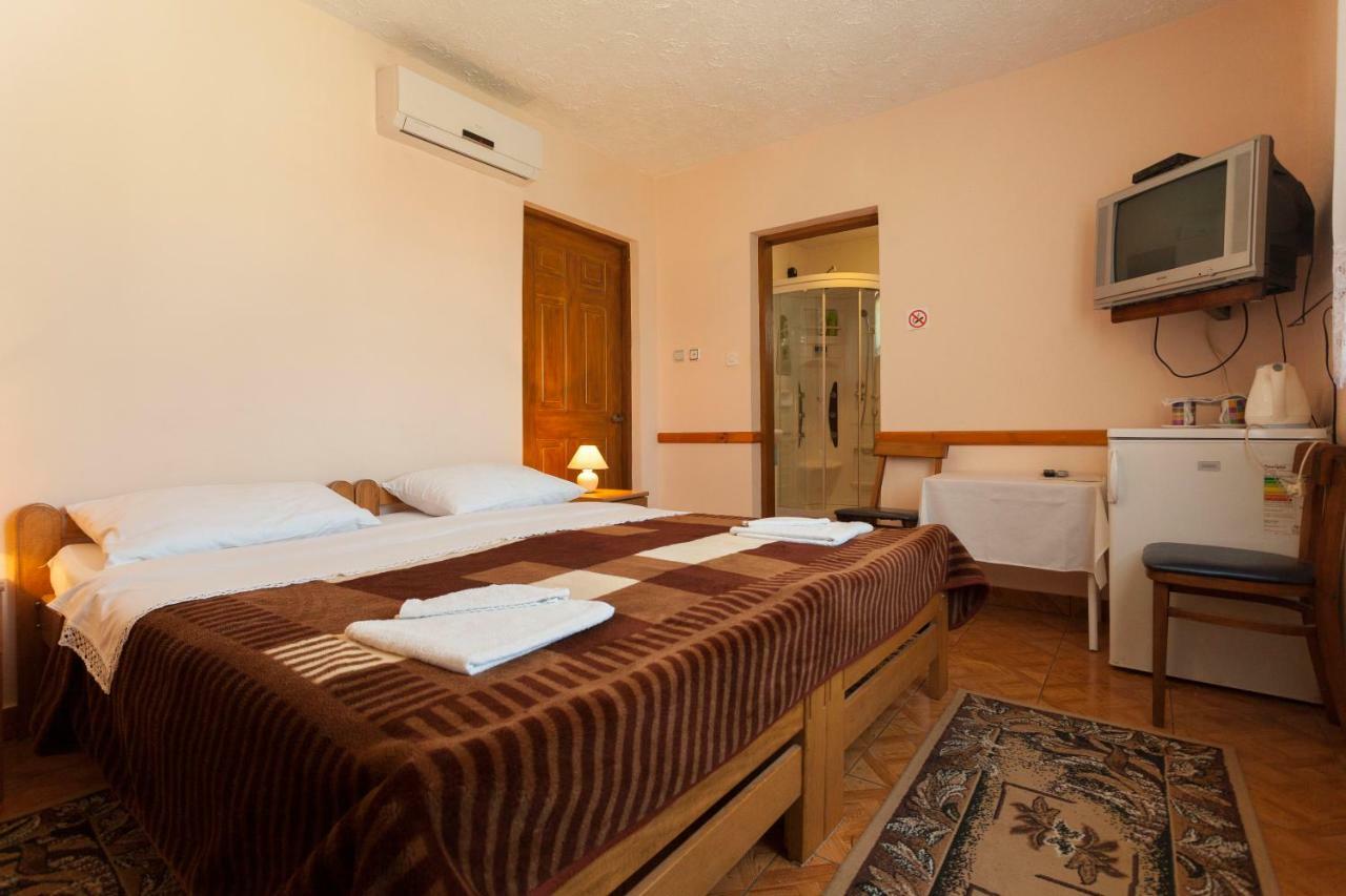 Rooms Maria Slunj Exteriör bild